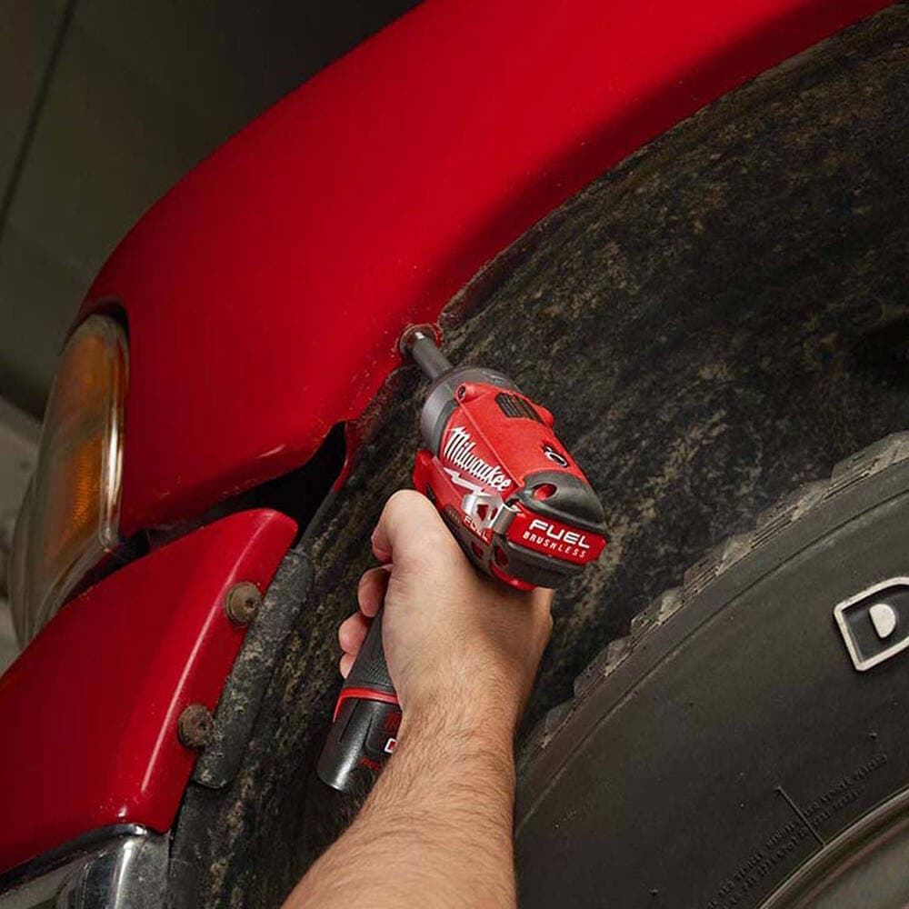 Milwaukee M12 CIW14-202C Darbeli Somun Sıkma