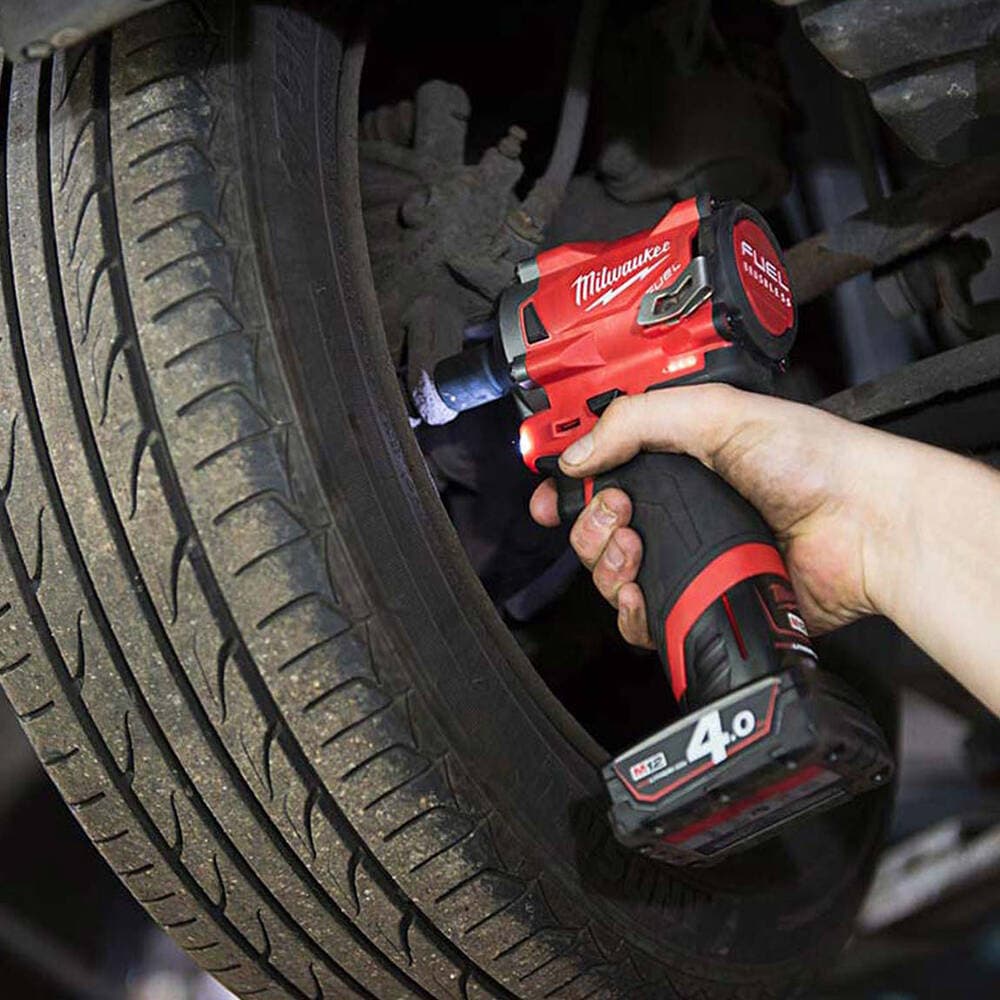 Milwaukee M12 FIW38-422X Darbeli Somun Sıkma